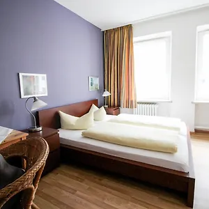Pension/guesthouse Am Hauptbahnhof Gasthof